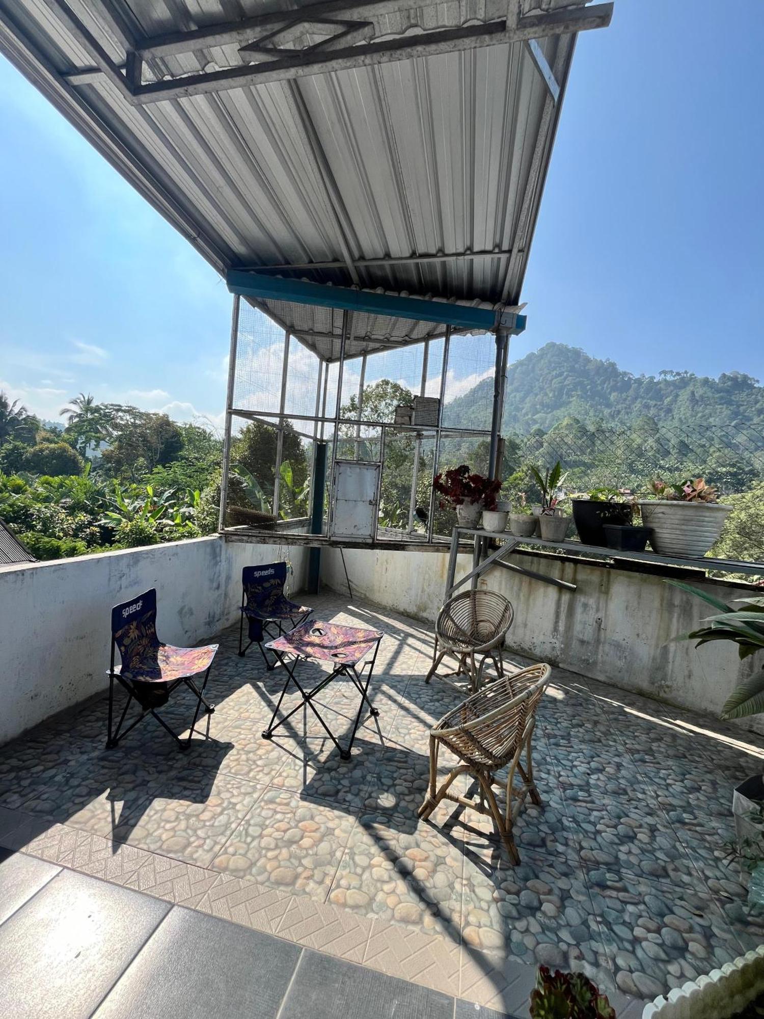 Java Hostel Tumpak Sewu Sidomukti Extérieur photo