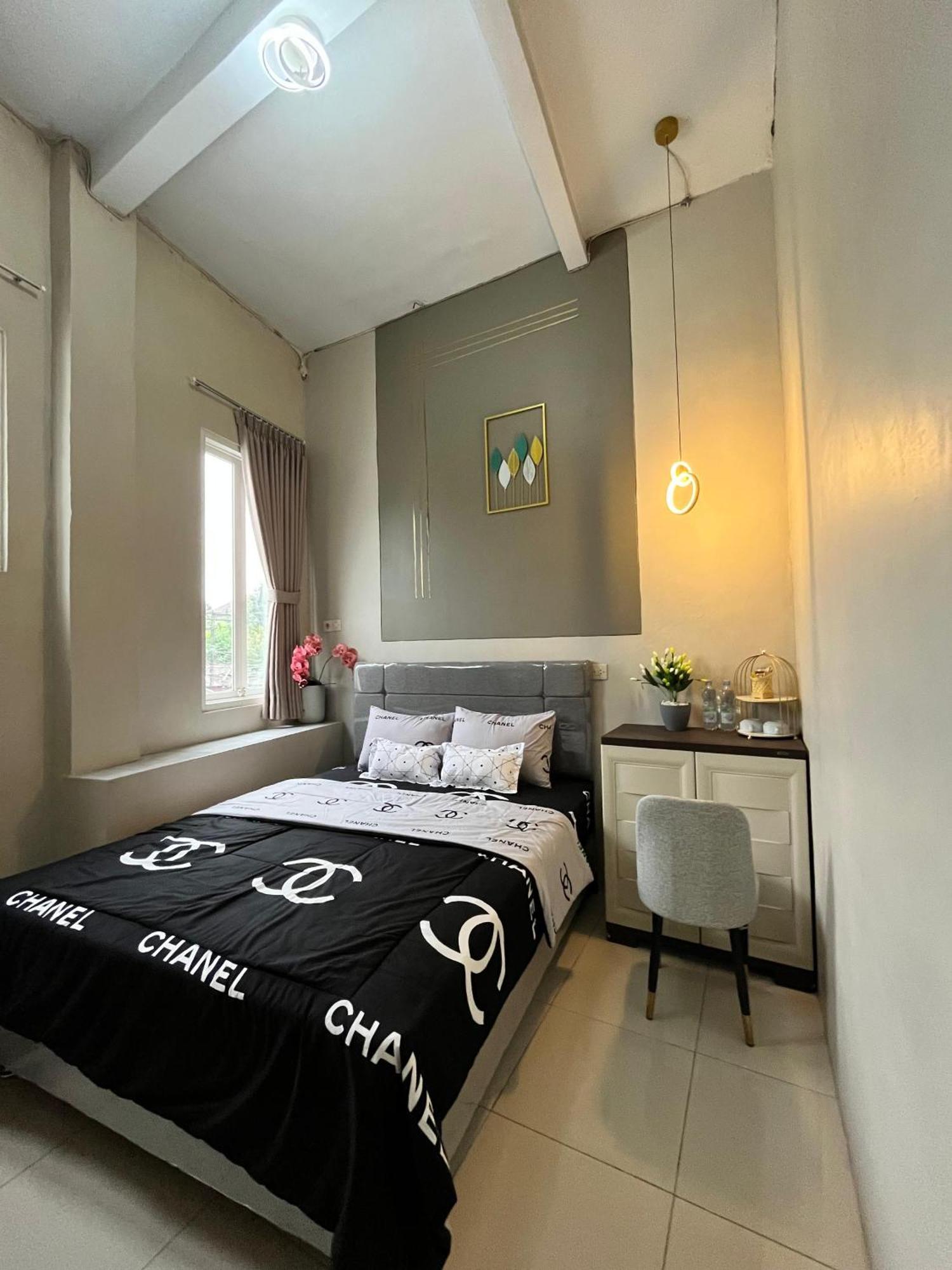 Java Hostel Tumpak Sewu Sidomukti Extérieur photo